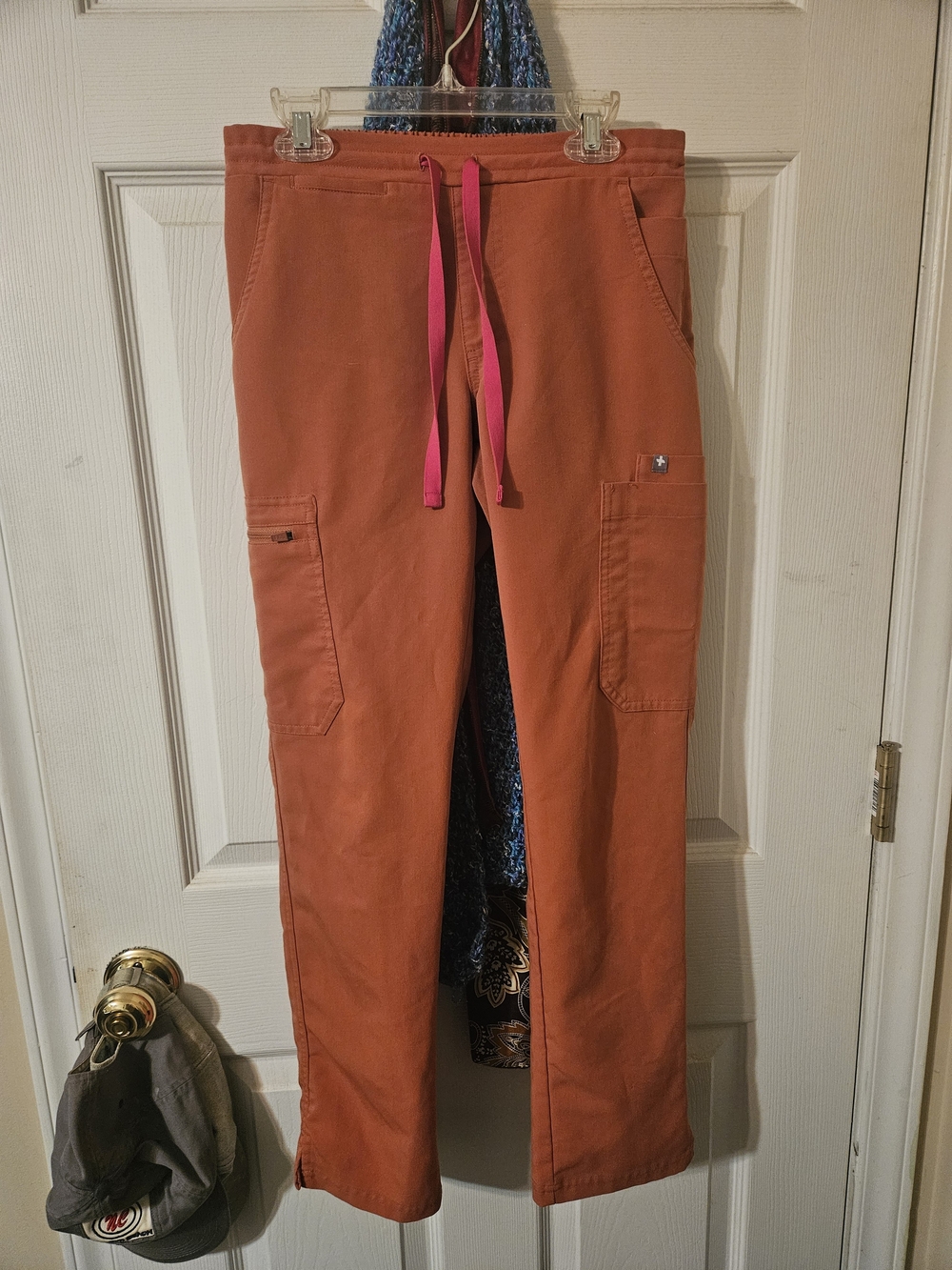 Figs XS Burnt Coral Scrub Pants